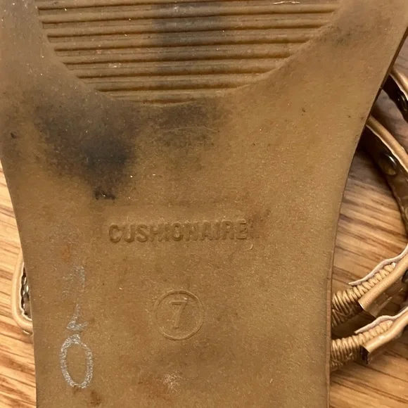 Elegant Tan Studded Sandals - Picture 5 of 7